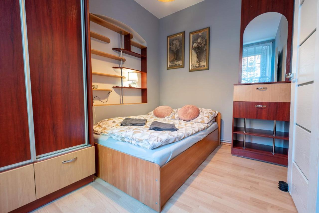 U Sysi Appartement Kudowa-Zdrój Buitenkant foto
