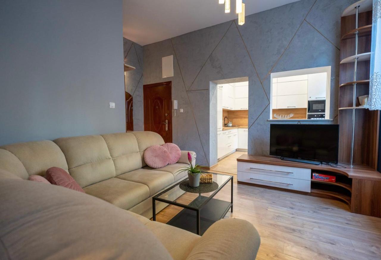 U Sysi Appartement Kudowa-Zdrój Buitenkant foto