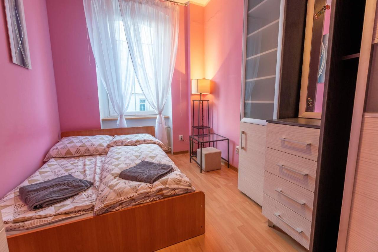 U Sysi Appartement Kudowa-Zdrój Buitenkant foto